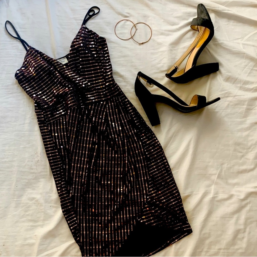 Gold Sequin Bandage Bodycon Cocktail Dress Medium NWT